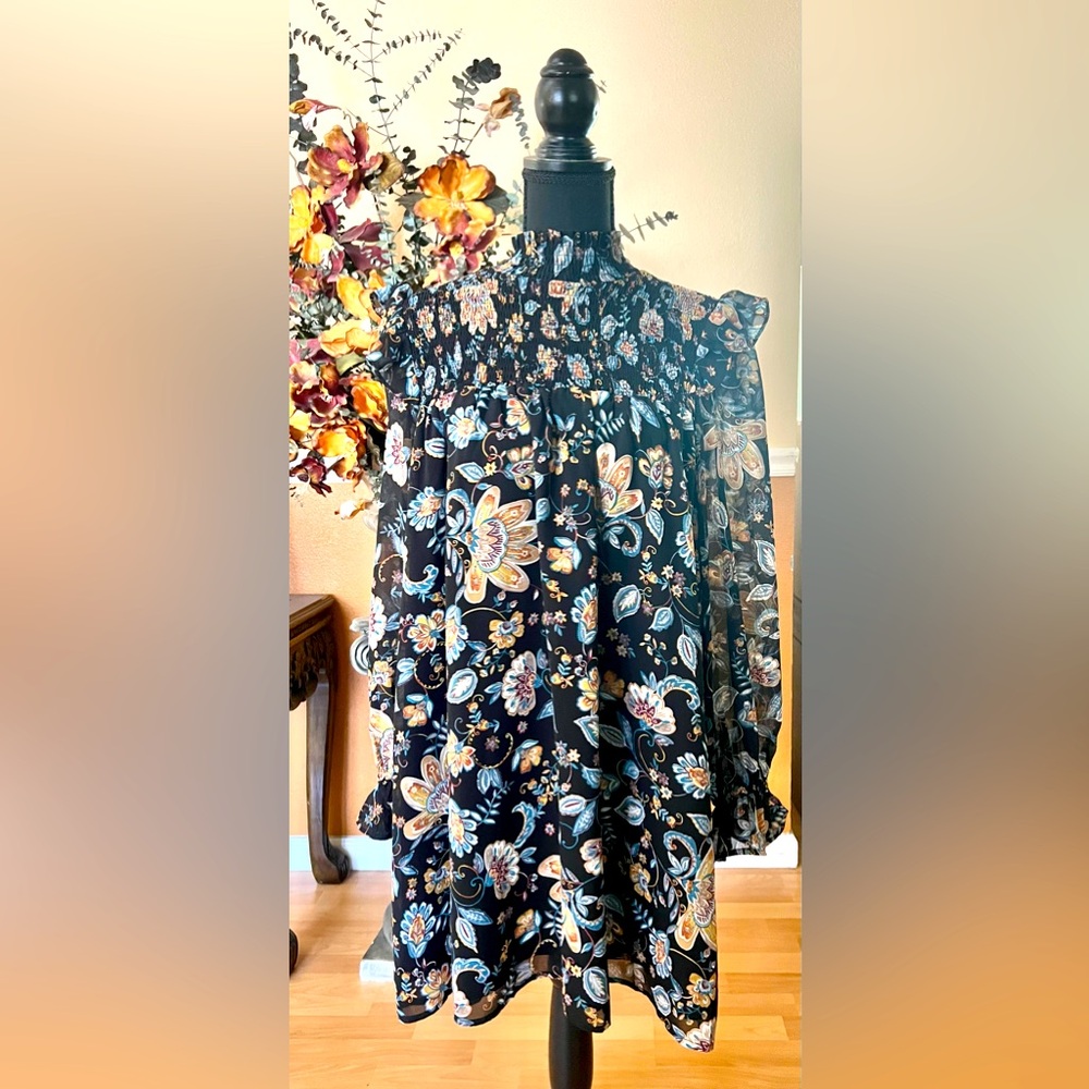 NWT Dress Forum, Size Small